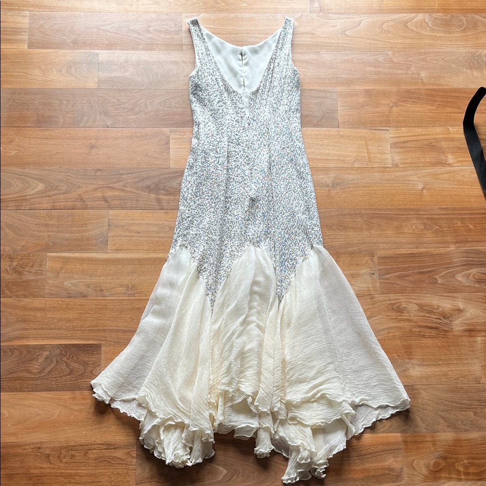 Vintage Berlin’s Elegant Women's Hand Beaded Flapper Dress